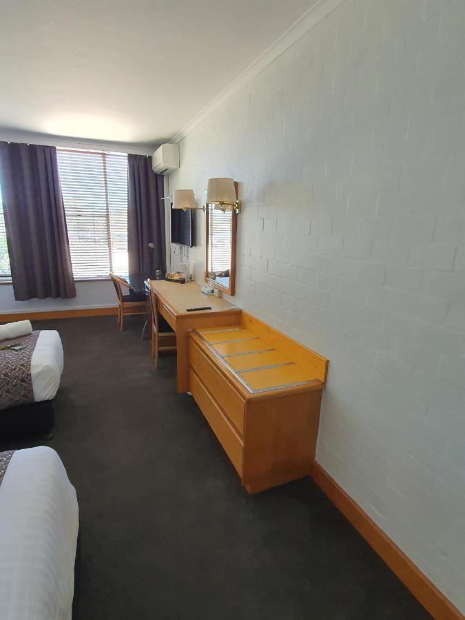 Capital Airport Motel Queanbeyan Exterior photo