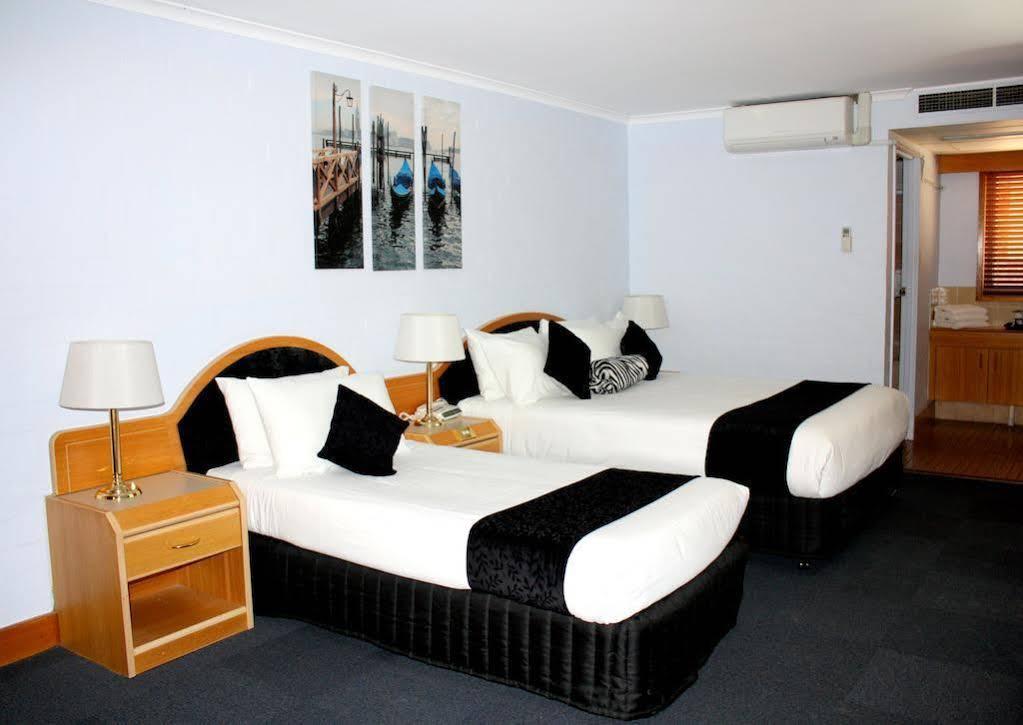 Capital Airport Motel Queanbeyan Exterior photo