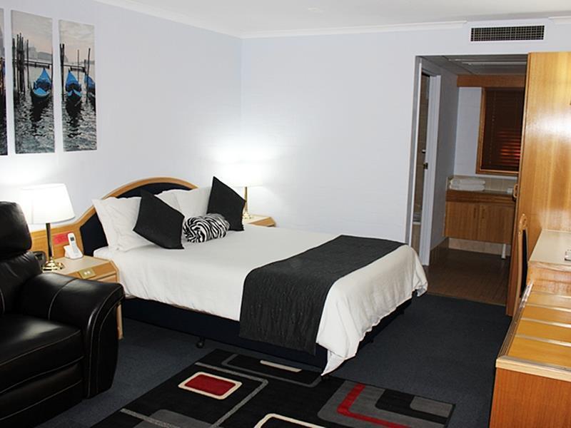 Capital Airport Motel Queanbeyan Exterior photo